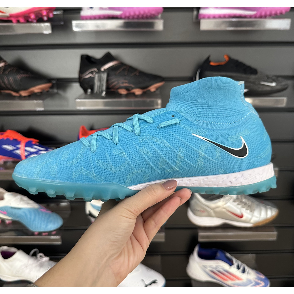 Chuteira Society Nike Phantom Luna 