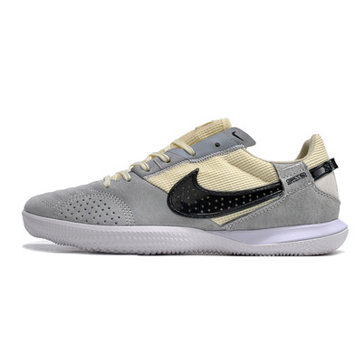 Chuteira Futsal Nike StreetGato IC Cinza e Preto