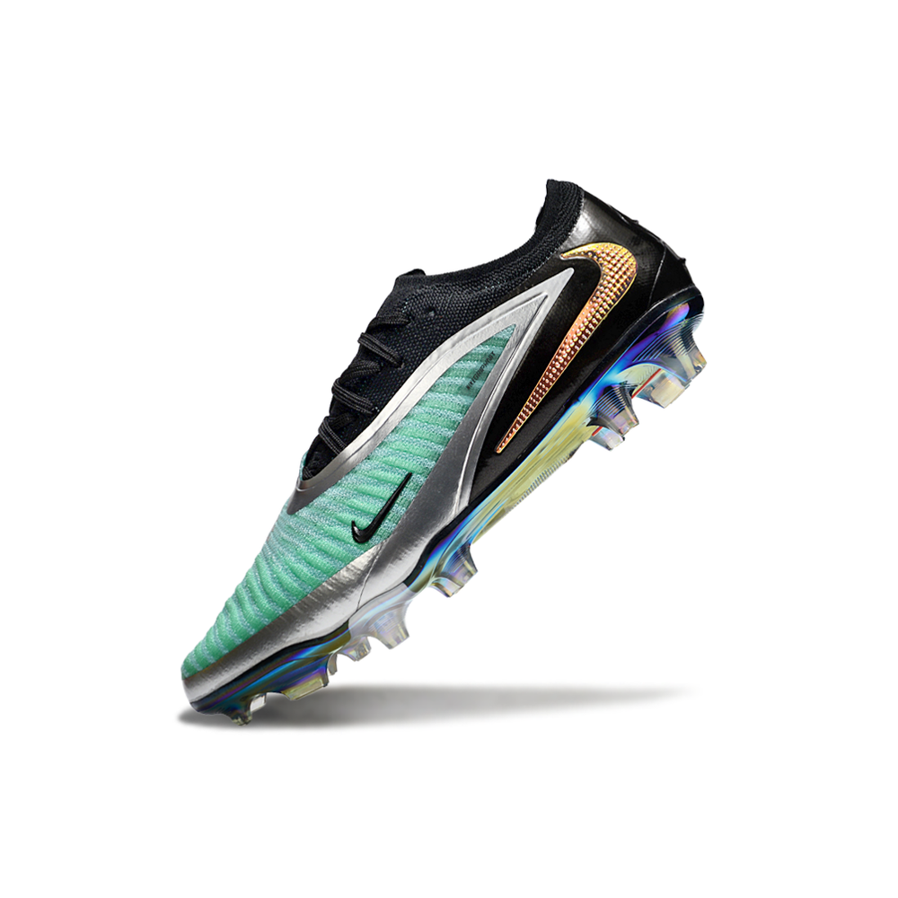 Chuteira Campo Nike Phantom GX 3 Elite FG Preto, Verde e Laranja 