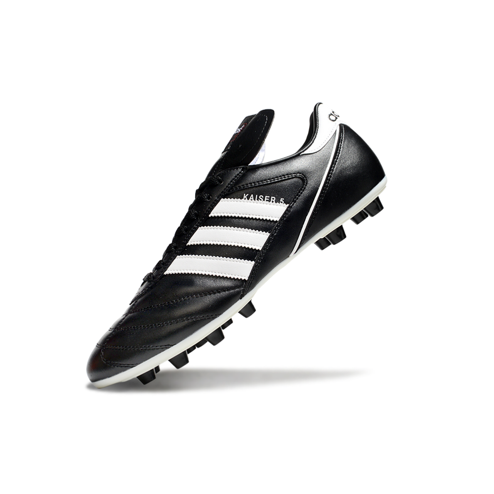 Chuteira Campo Adidas Copa Mundial FG ''Kaiser 5'' Preto e Banco