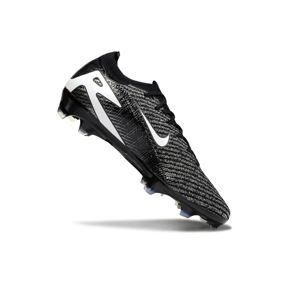 Chuteira Campo Nike Air Zoom Mercurial Vapor 16 Elite FG Preto e Branco