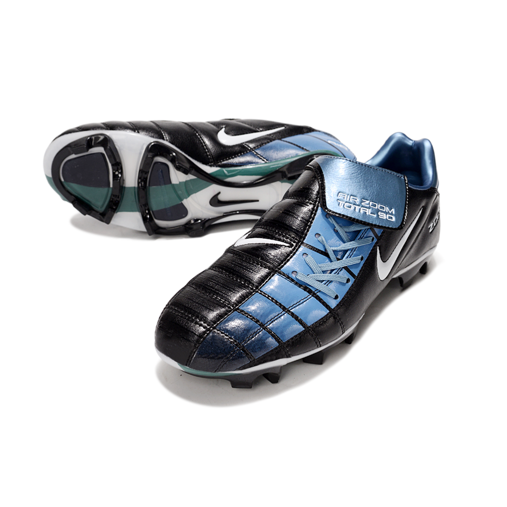 Chuteira Campo Nike Total 90 FG Preto e Azul