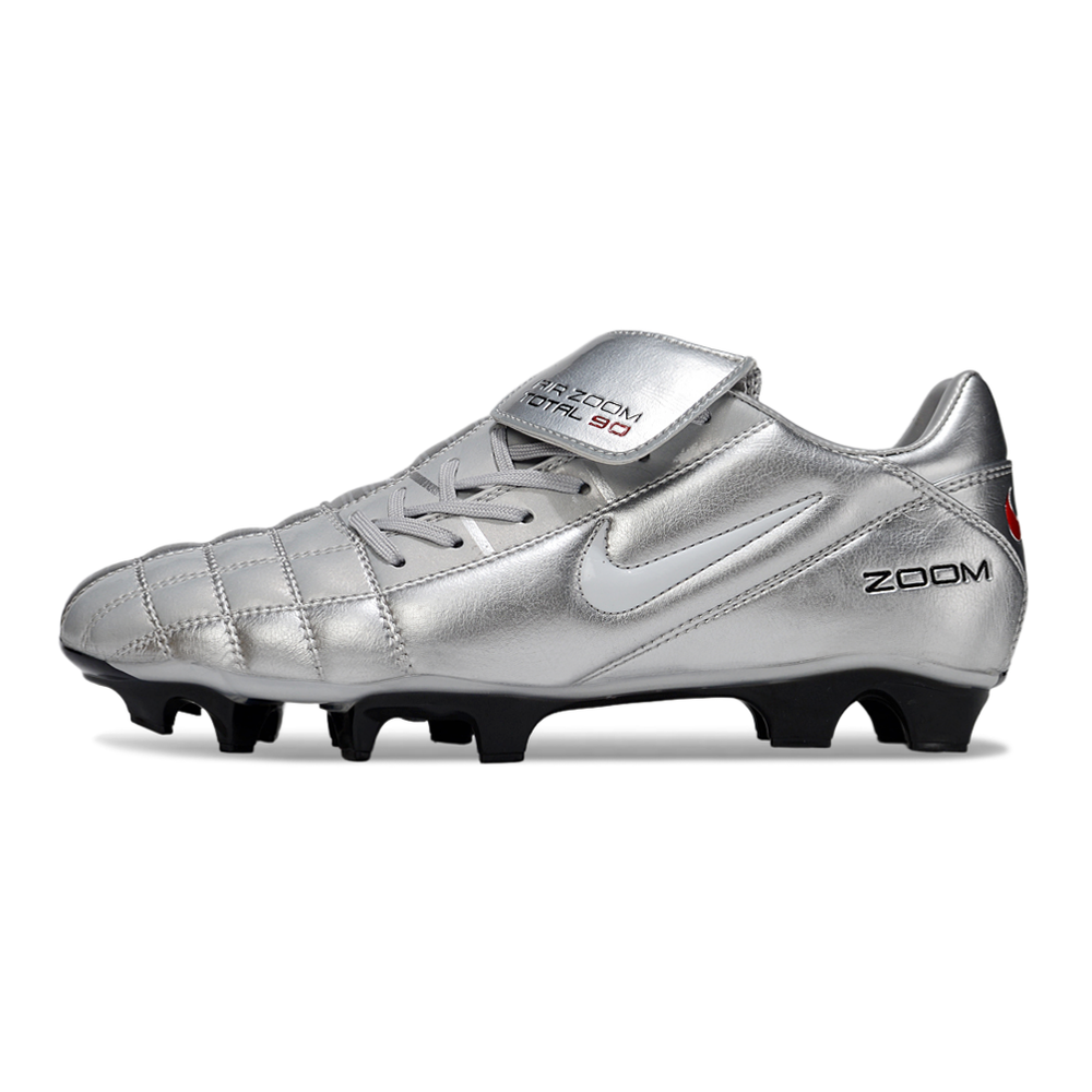 Chuteira Campo Nike Total 90 FG Prata, Branco, Vermelho e Preto