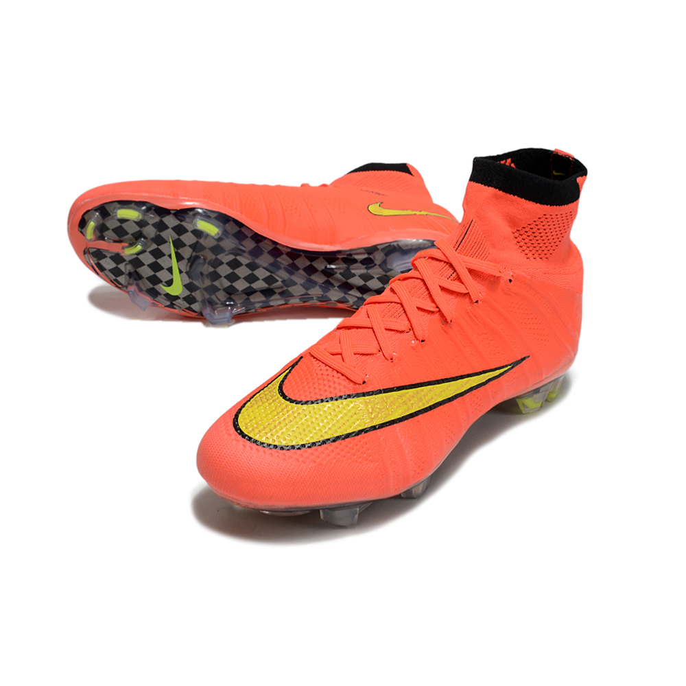 Chuteira Campo Nike Retrô Mercurial Superfly 4 FG Vermelho e Amarelo