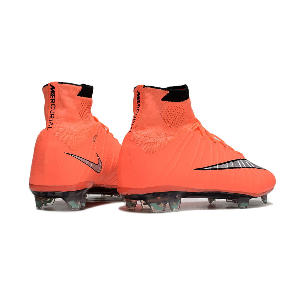 Chuteira Campo Nike Retrô Mercurial Superfly 4 FG Vermelho e Prata