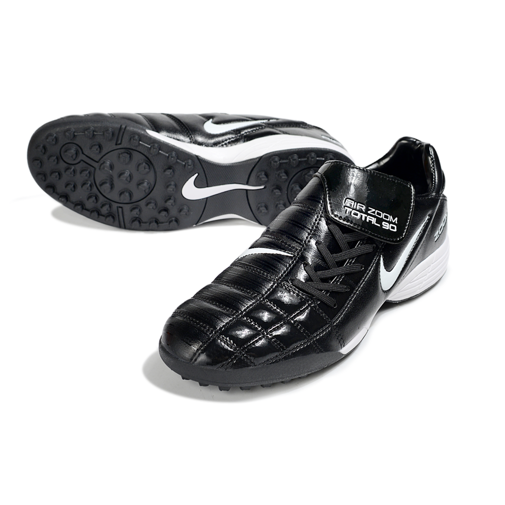 Chuteira Society Nike Total 90 TF Preto e Branco