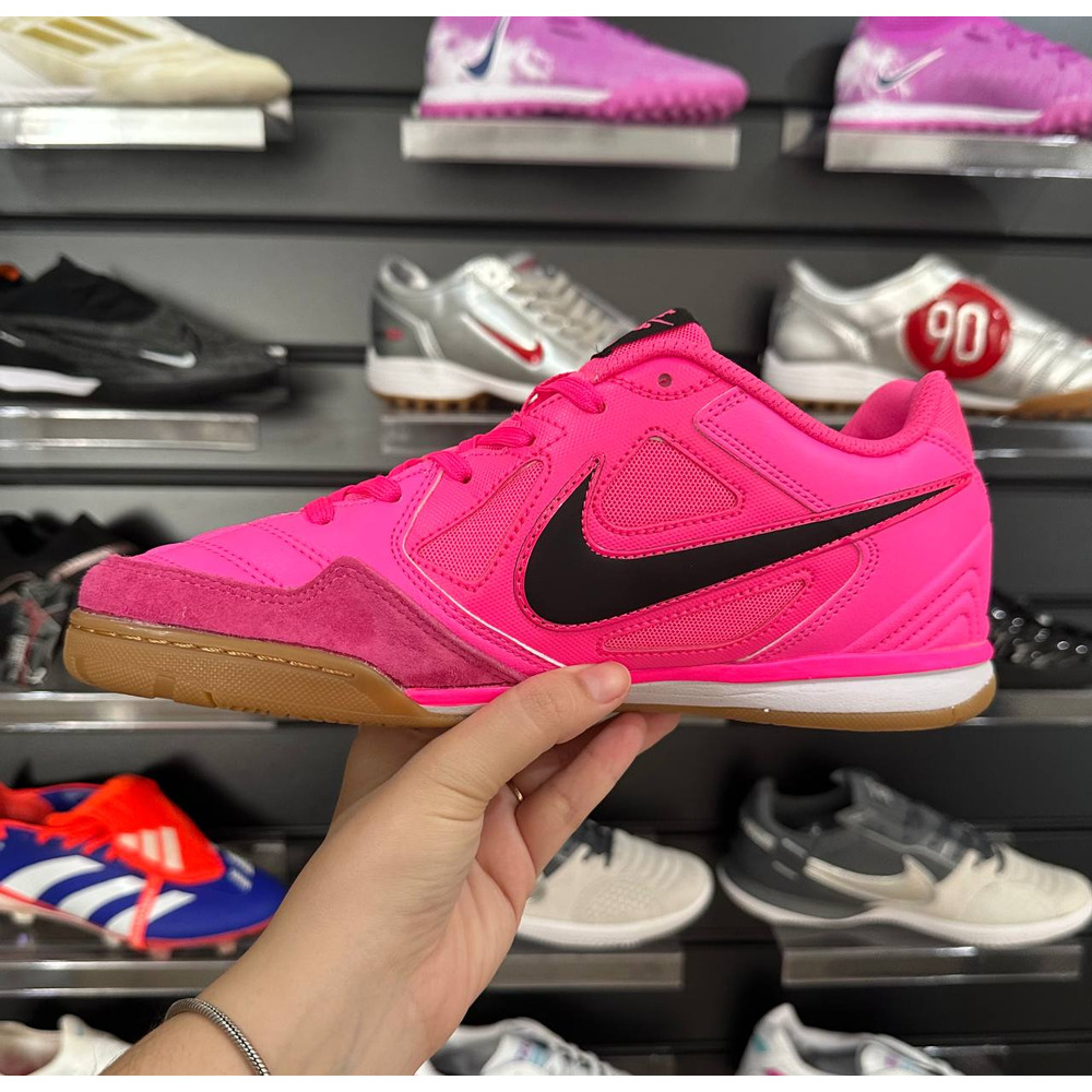 Chuteira Futsal Nike Supreme SB Gato IC Rosa e Preto - Pronta Entrega