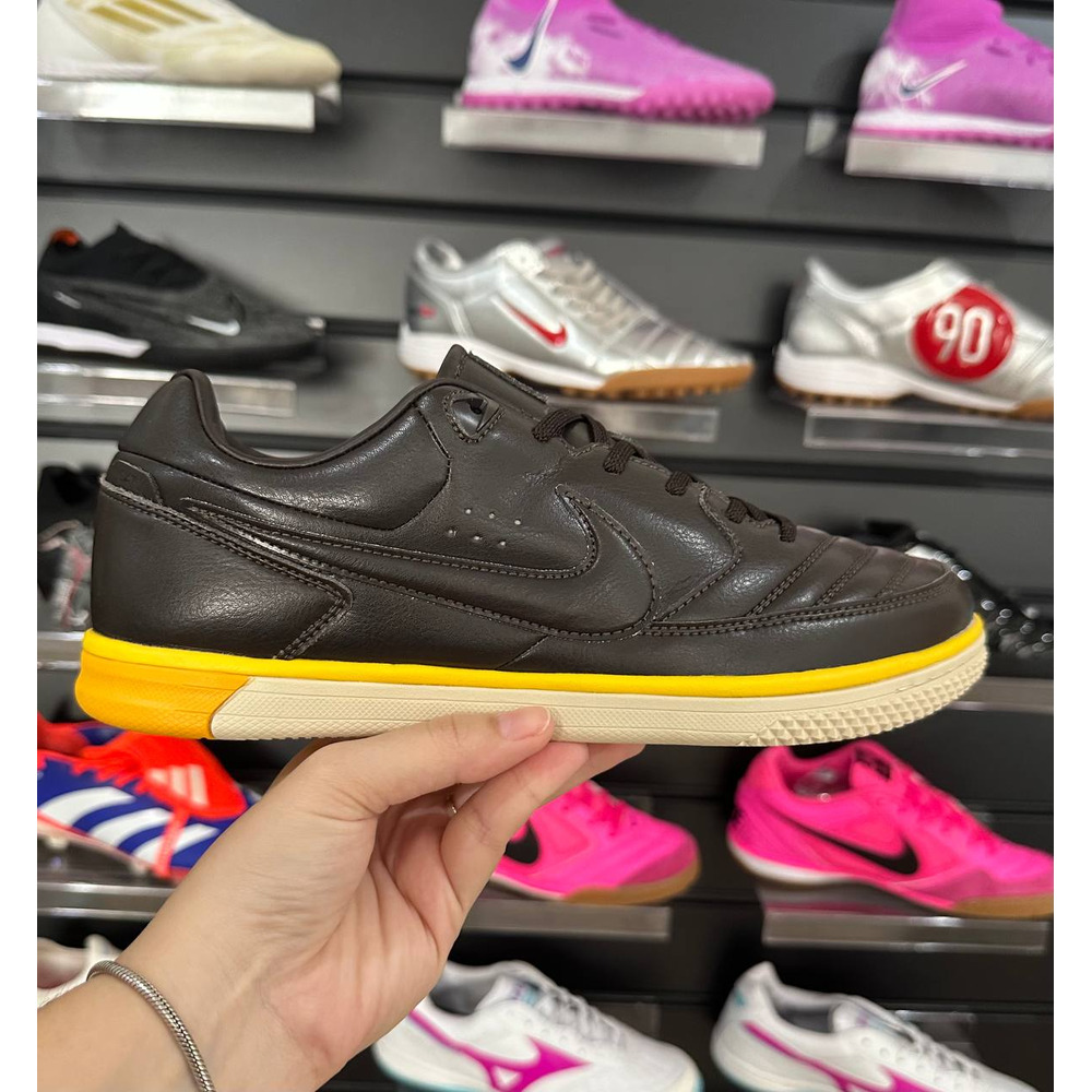 Chuteira Futsal Nike 5 StreetGato IC Preto - Pronta Entrega