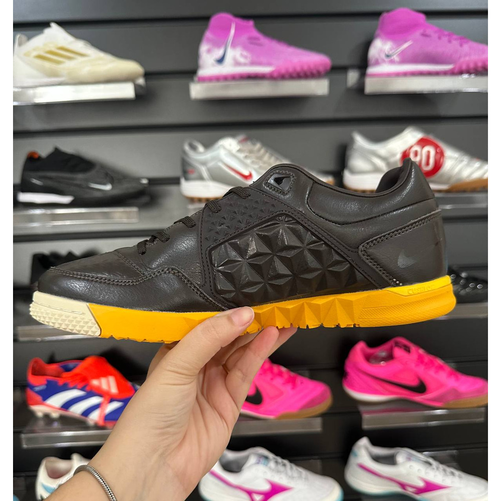 Chuteira Futsal Nike 5 StreetGato IC Preto - Pronta Entrega