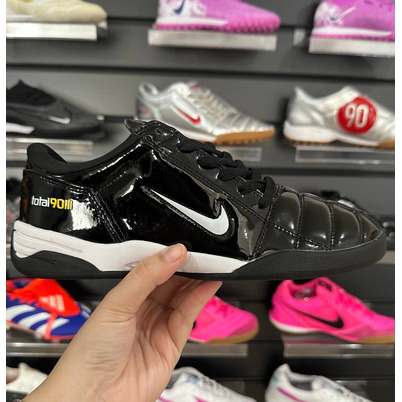 Chuteira Futsal Nike Total 90 IC Preta e Branca - Pronta Entrega