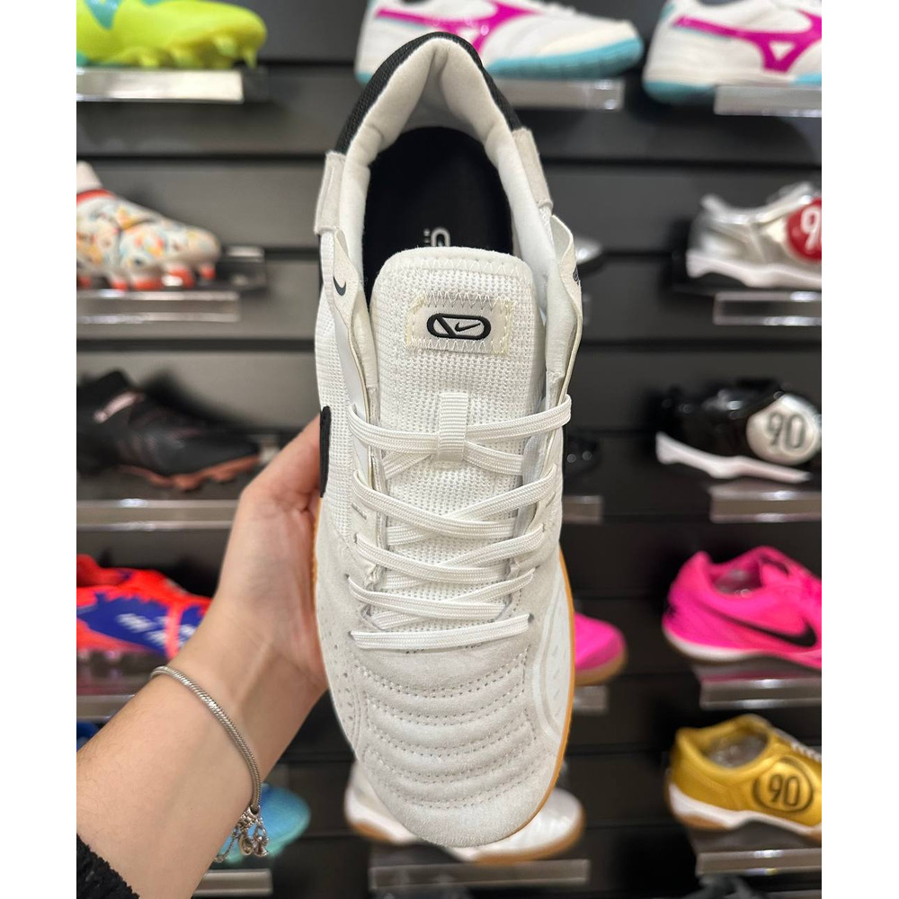 Chuteira Futsal Nike StreetGato Bege, Branca e Preta - Pronta Entrega