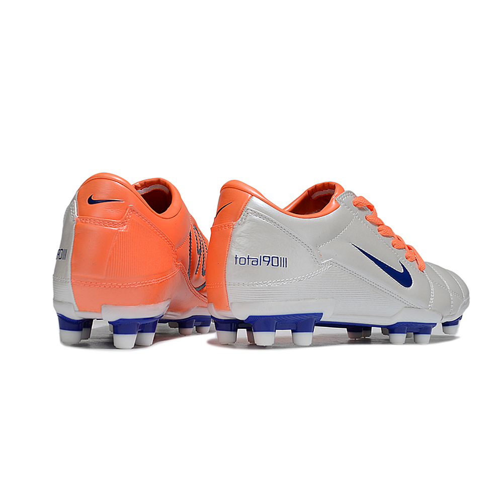 Chuteira Campo Nike Total 90 FG Prata, Laranja e Azul