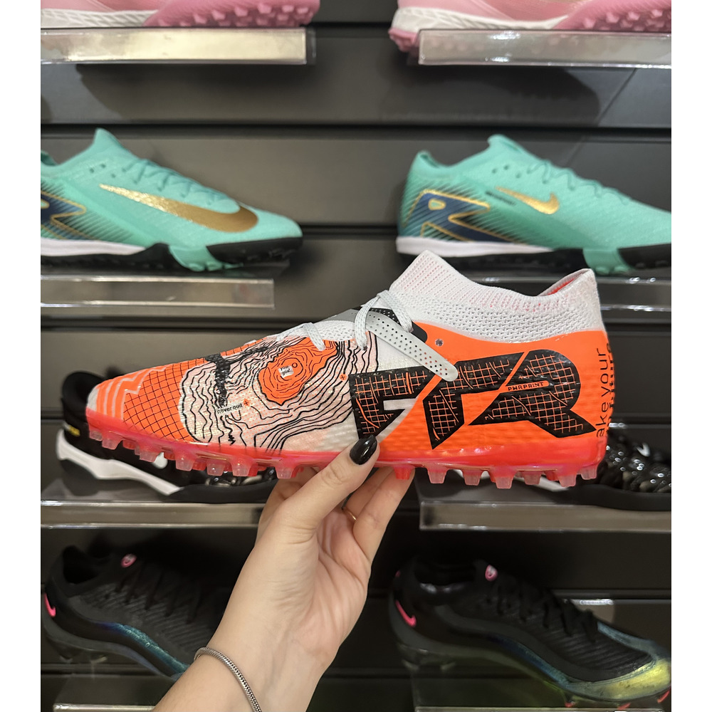 Chuteira Society Puma Future 7 MG Cinza e Laranja - Pronta Entrega