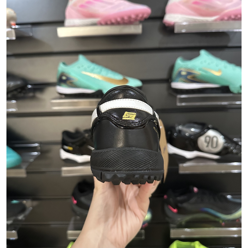 Chuteira Society Asics Japan TF Preta e Branca - Pronta Entrega