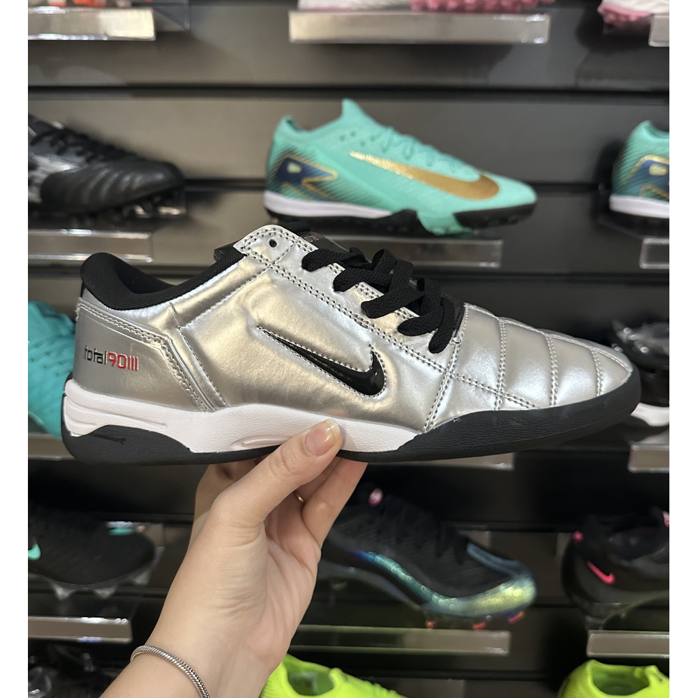 Chuteira Futsal Nike Total 90 IC Prata e Preto - Pronta Entrega