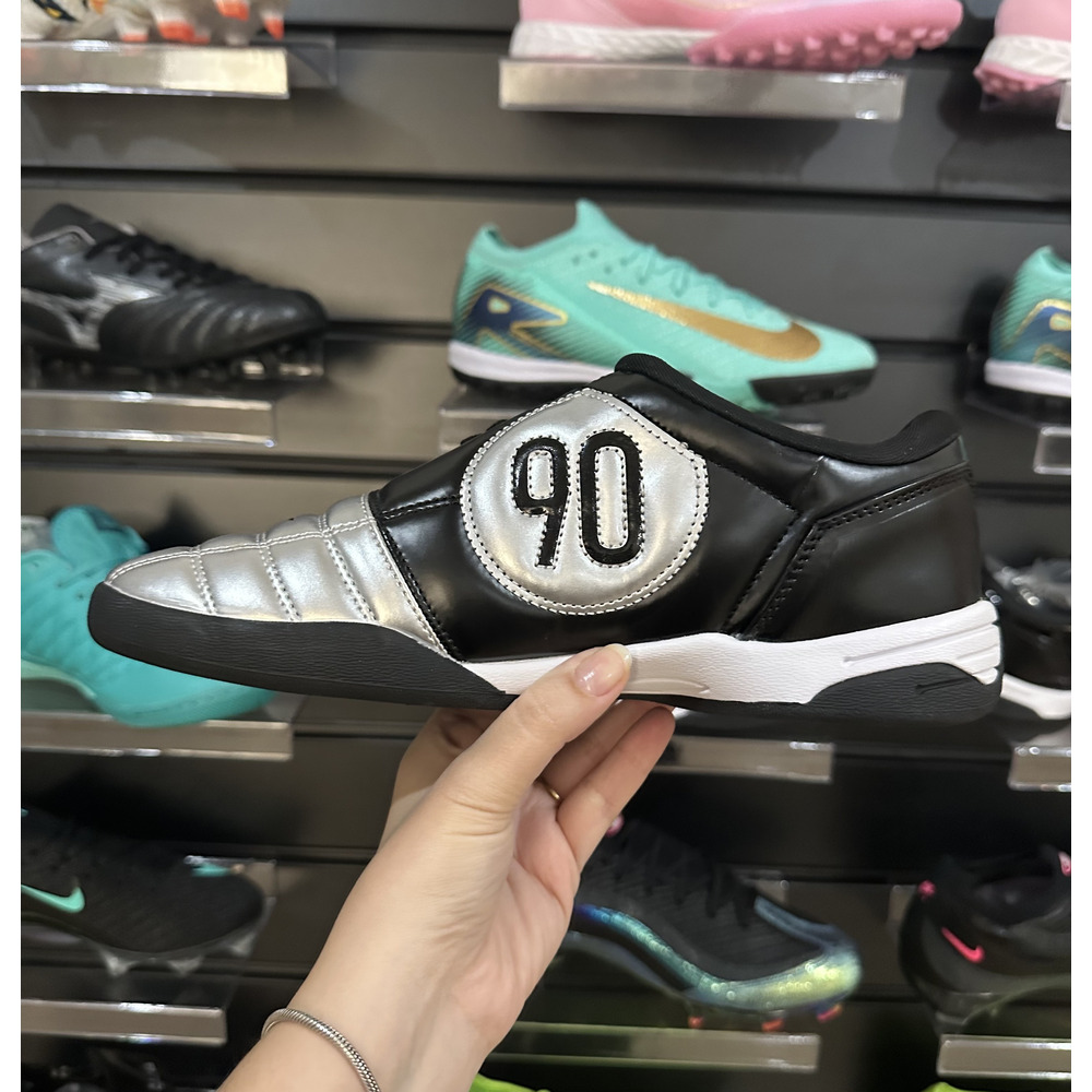Chuteira Futsal Nike Total 90 IC Prata e Preto - Pronta Entrega