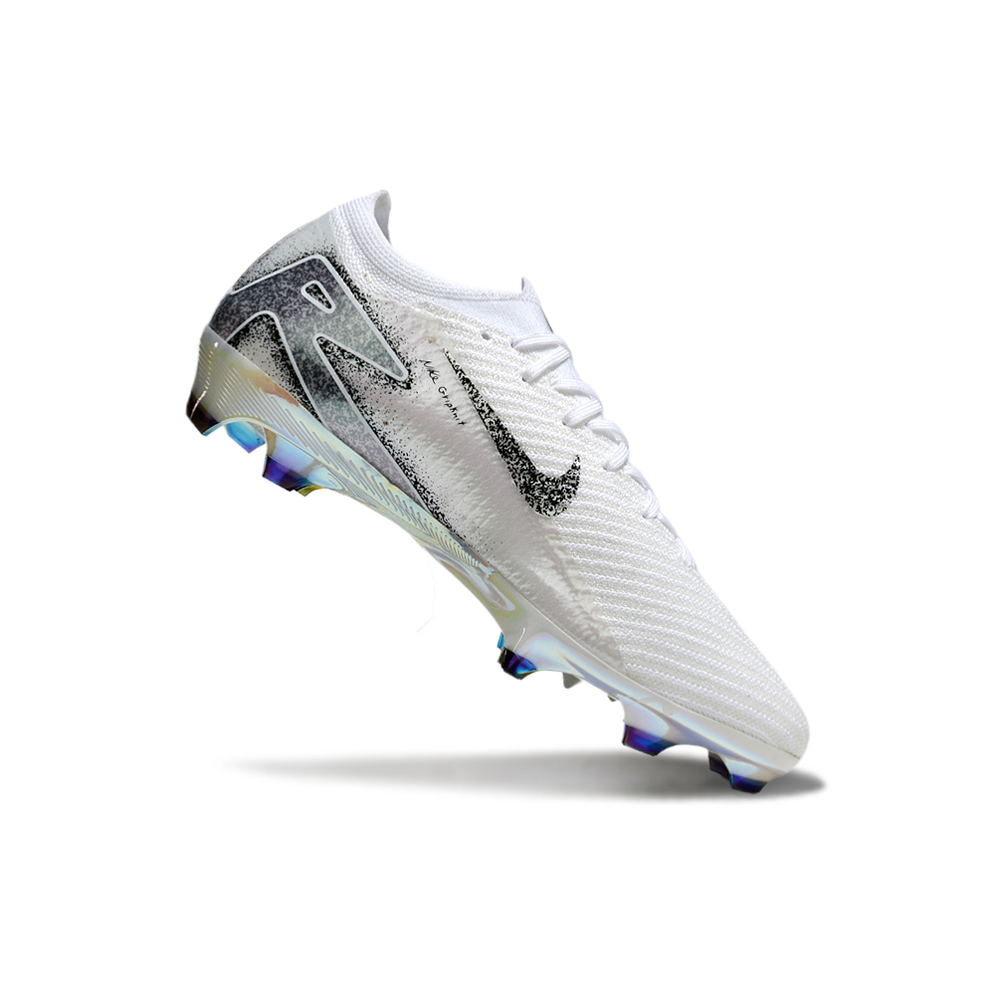 Chuteira Infantil Campo Nike Air Zoom Mercurial Vapor 16 Elite FG Branco e Preto