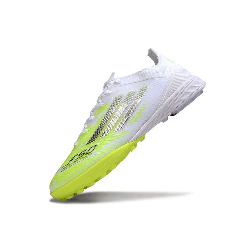 Chuteira Society Adidas F50 TF Branco e Verde