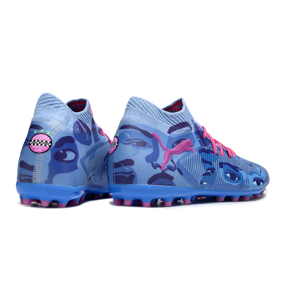 Chuteira Society Puma Future 8 MG Azul e Rosa "KidSuper"