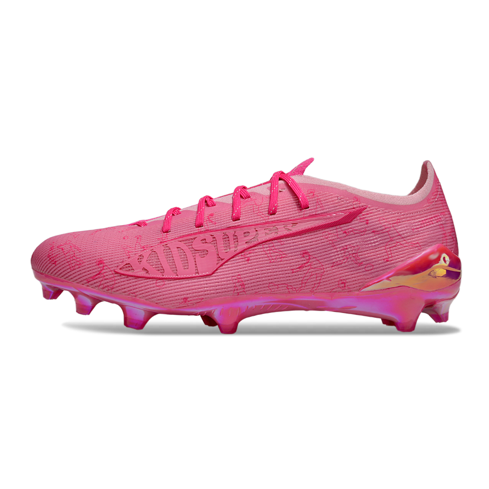 Chuteira Campo Puma Ultra 5 Ultimate FG Rosa "KidSuper"