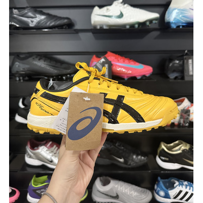 Chuteira Society Asics Japan TF Amarela e Preta - Pronta Entrega 