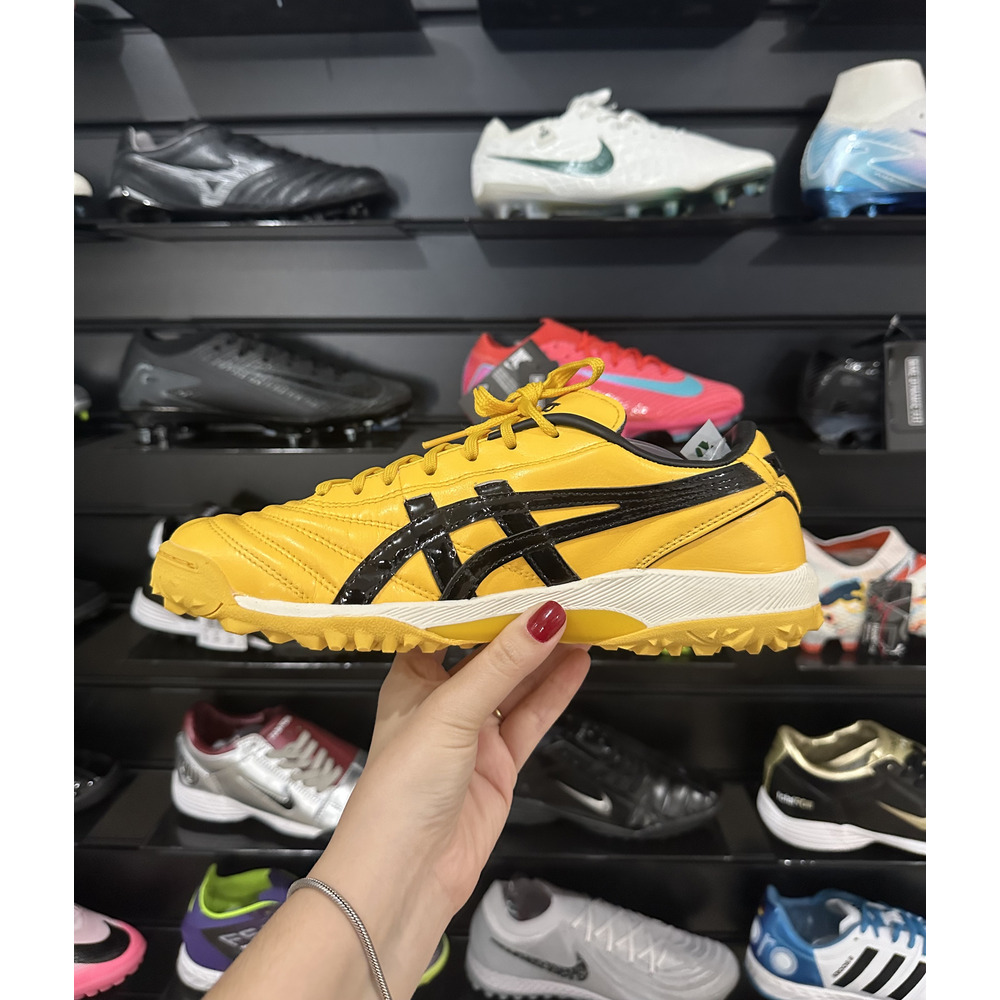 Chuteira Society Asics Japan TF Amarela e Preta - Pronta Entrega 