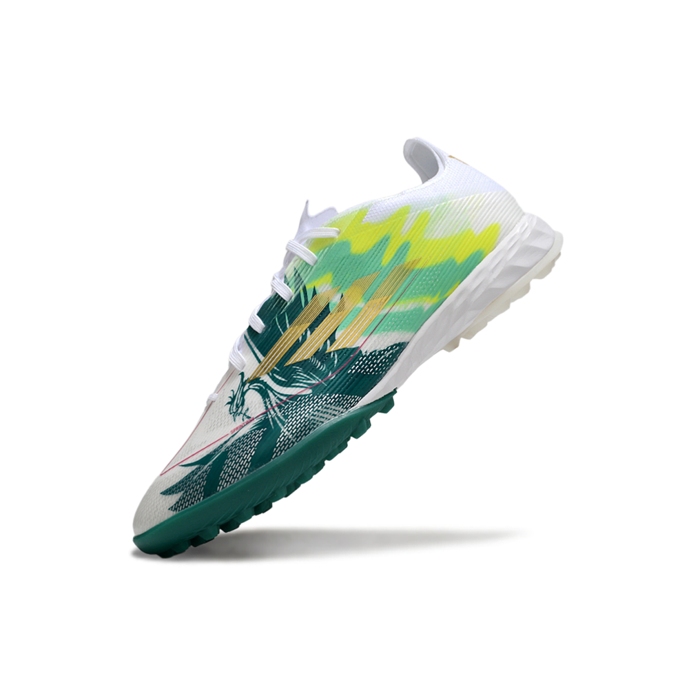 Chuteira Society Adidas F50 TF Branca, Verde e Dourado