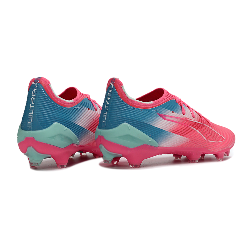 Chuteira Campo Puma Ultra 5 Ultimate FG Rosa e Azul "Re-Charge Pack"