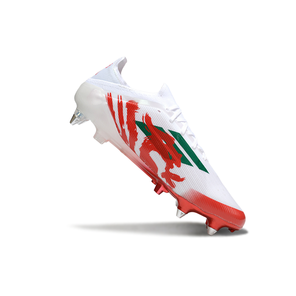 Chuteira Campo Adidas F50 Ponta de Aluminio Branco, Vermelho e Verde 