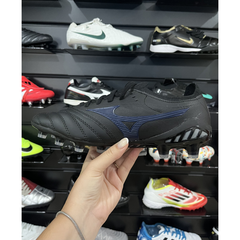 Chuteira Campo Mizuno Morelia Neo 4 Beta FG Preto e Azul - Pronta Entrega