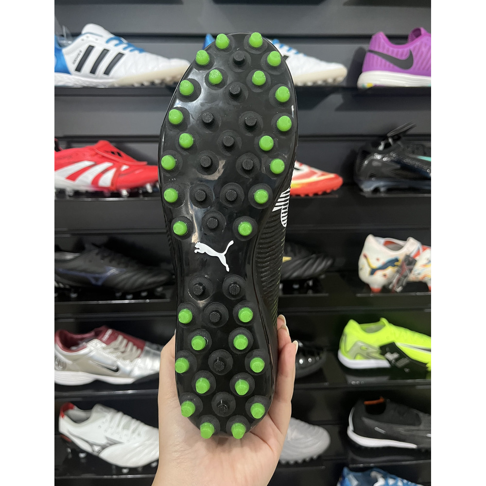 Chuteira Society Puma Future 8 MG Preto e Verde "Eclipse" - Pronta Entrega
