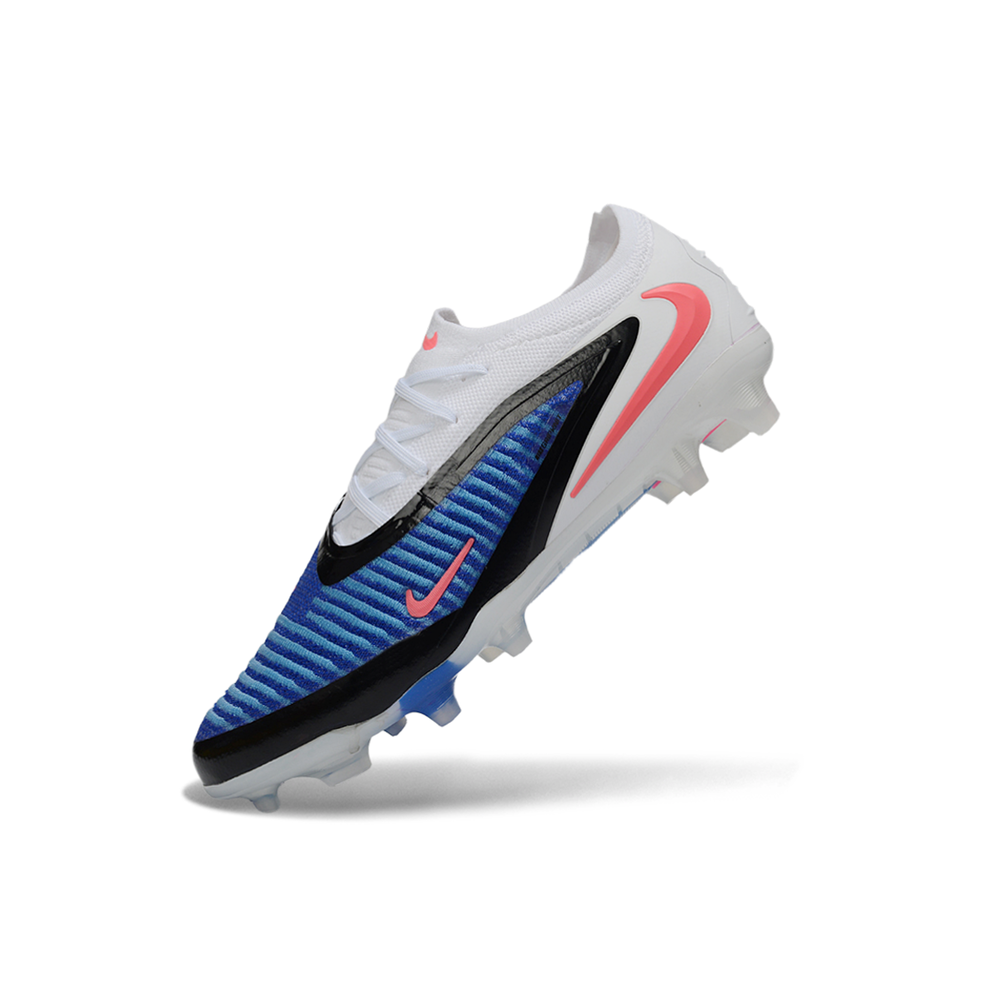 Chuteira Campo Nike Phantom GX 3 Elite FG Branco, Azul e Rosa "Attack Pack"