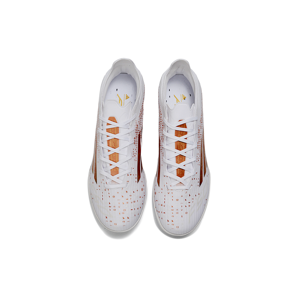Chuteira Society Adidas F50 TF Branco e Dourado "Salah"