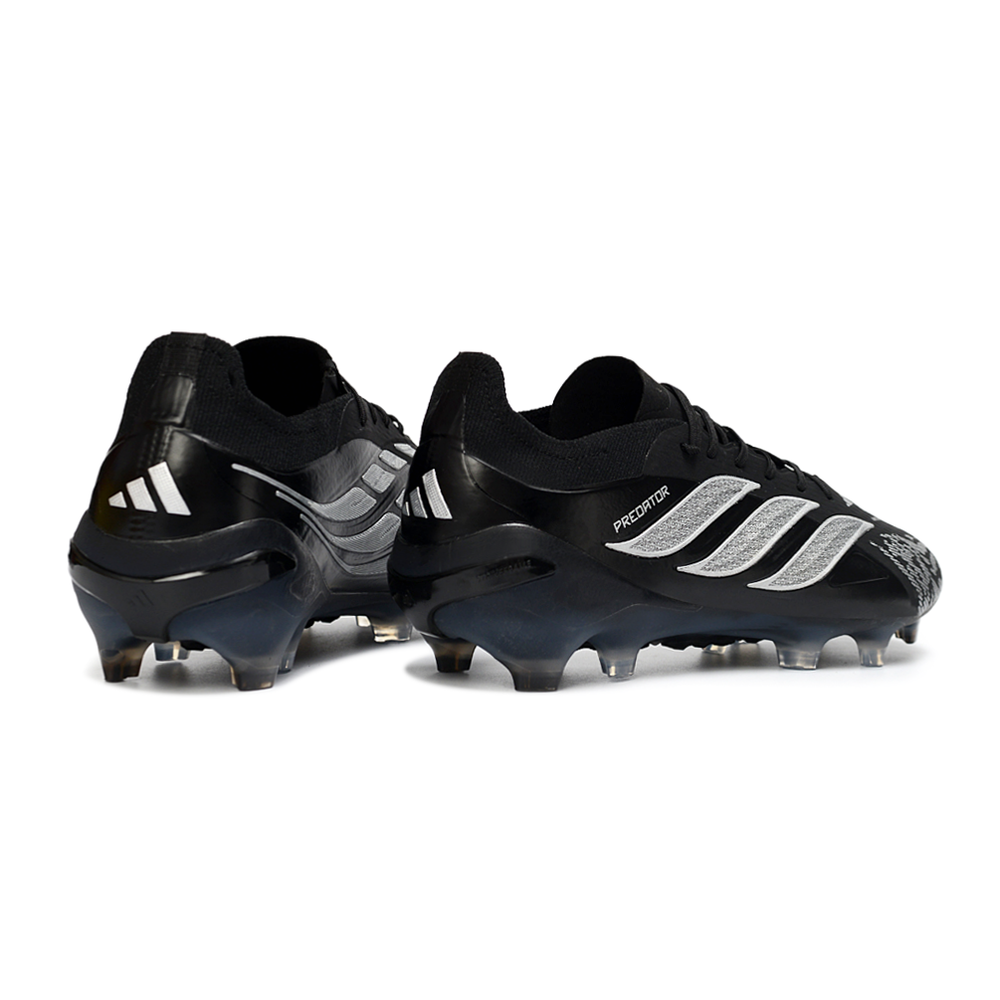 Chuteira Campo Adidas Predator 26 Elite FG Preto e Branco