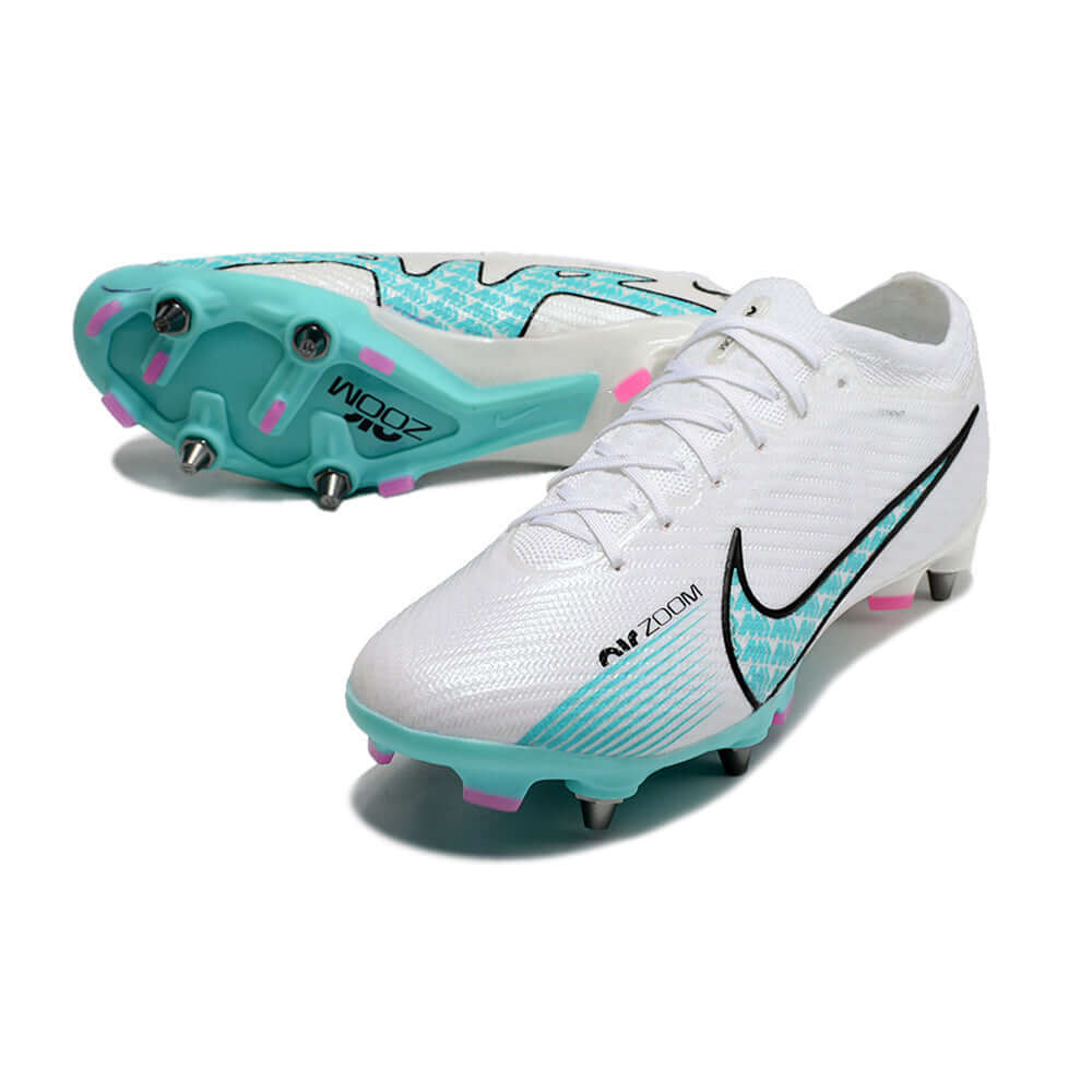 Chuteira Campo Nike Air Zoom Mercurial Vapor 15 Elite Trava Mista Branca, Azul e Rosa