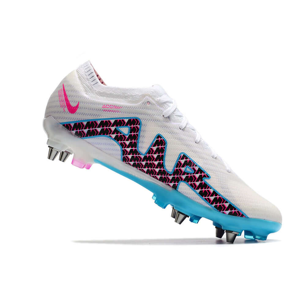 Chuteira Campo Nike Air Zoom Mercurial Vapor 15 Elite Trava Mista Branca, Azul e Rosa 