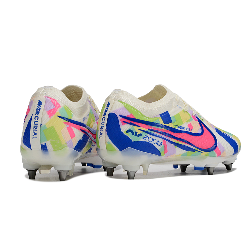 Chuteira Campo Nike Air Zoom Mercurial Vapor 15 Elite Trava Mista Branco, Azul e Rosa
