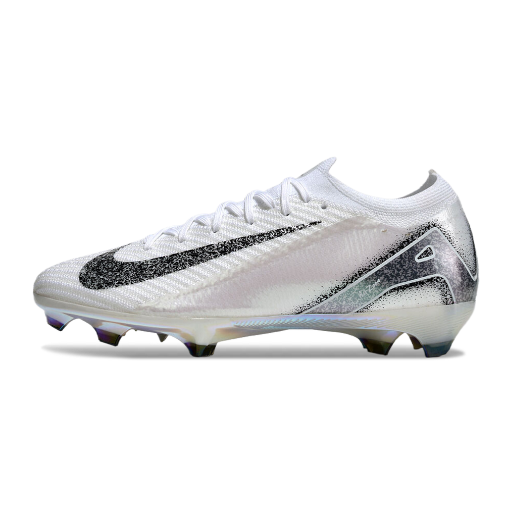 Chuteira Campo Nike Air Zoom Mercurial Vapor 16 Elite FG Branca e Preta