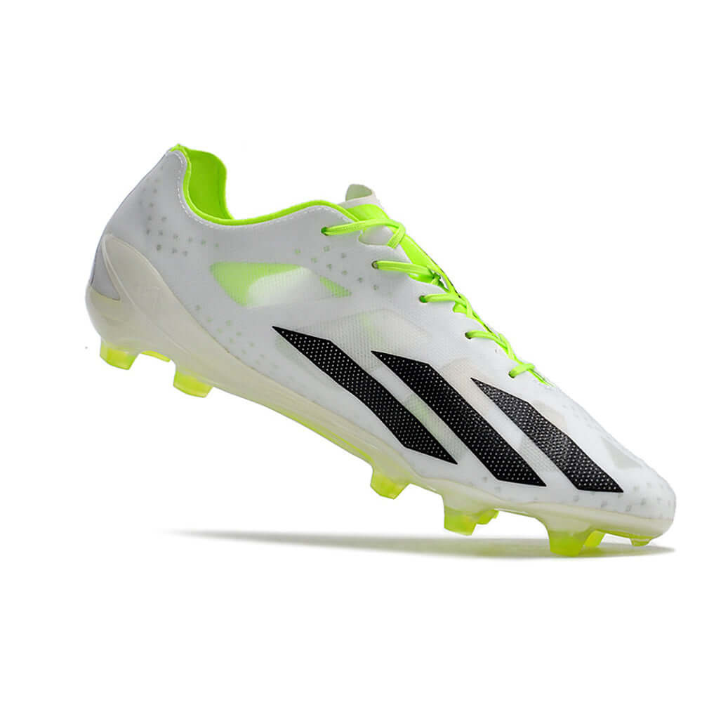 Chuteira Campo Adidas CrazyFast+ FG Branca e Verde 