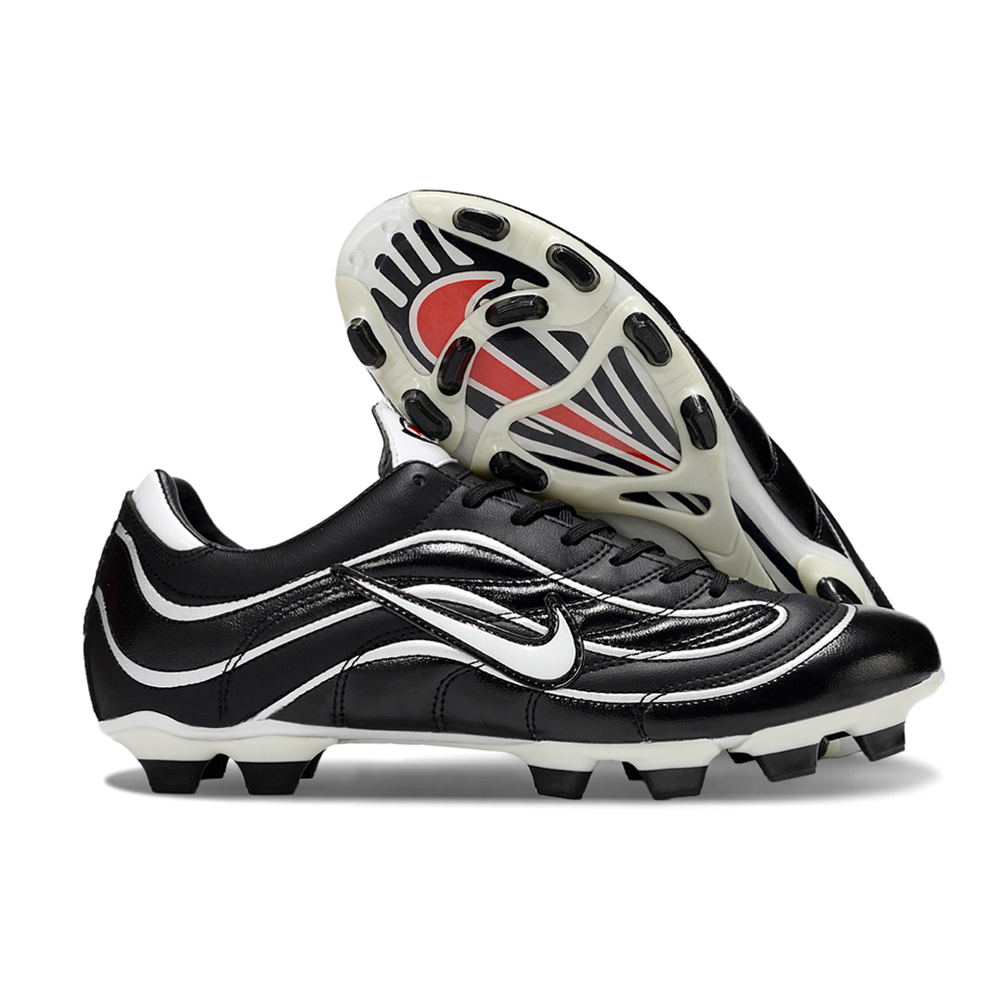 Chuteira Campo Nike Mercurial Vapor 1998 FG Preto e Branco