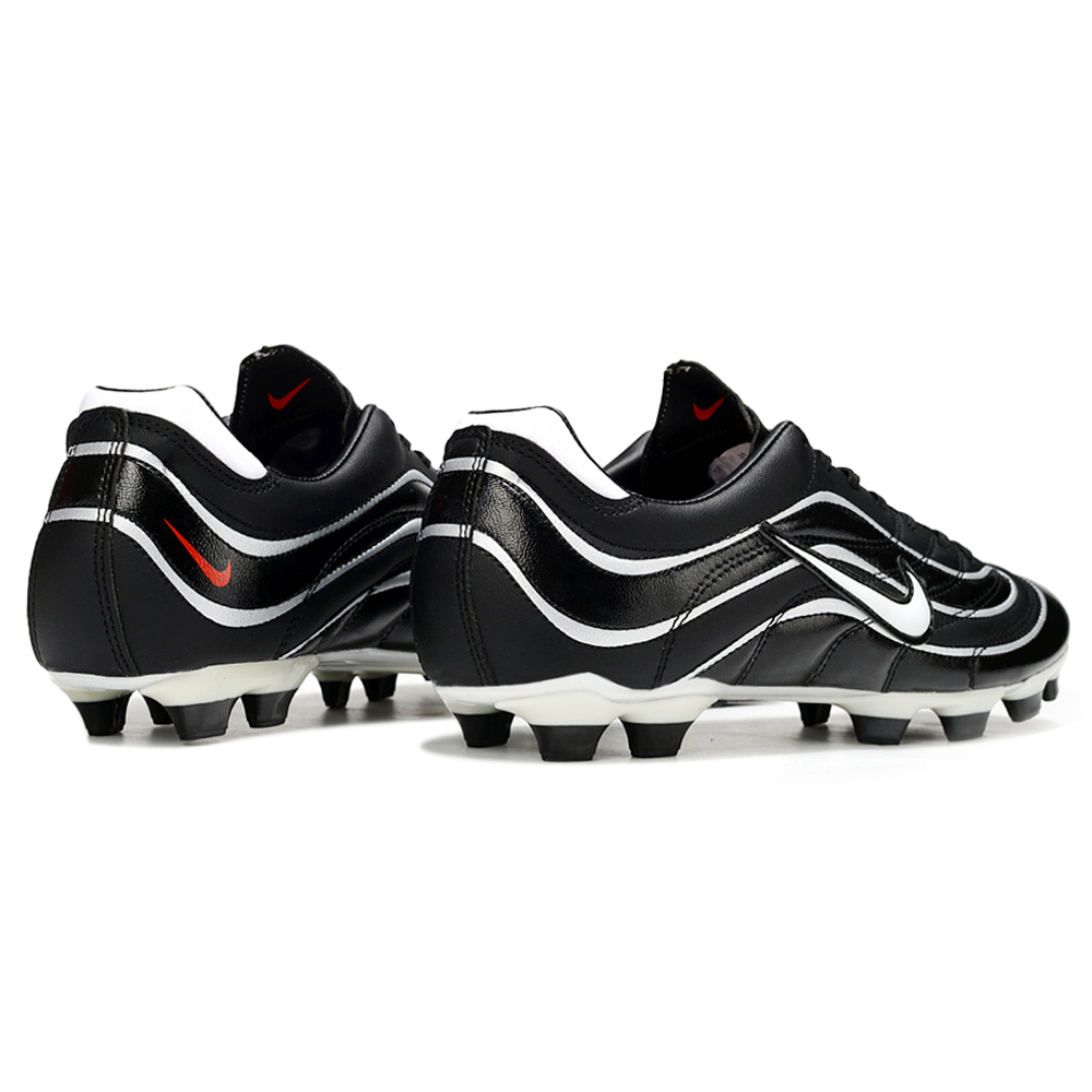 Chuteira Campo Nike Mercurial Vapor 1998 FG Preto e Branco