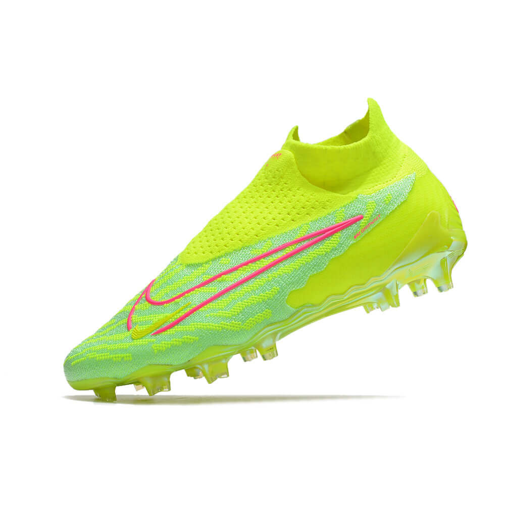 Chuteira Campo Nike Phantom GX DF Elite FG Verde e Rosa