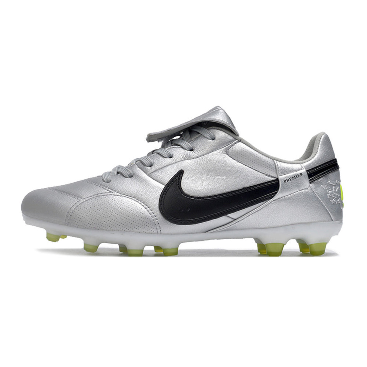 Chuteira Campo Nike Premier 3 FG Prata e Preto