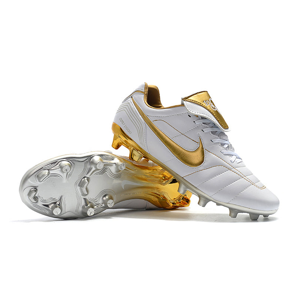 Chuteira Campo Nike Retrô Tiempo Legend 7 Elite FG Branca e Dourada R10