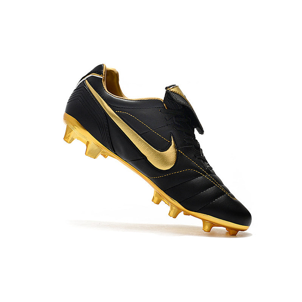 Chuteira Campo Nike Retrô Tiempo Legend 7 Elite FG Preta e Dourada R10