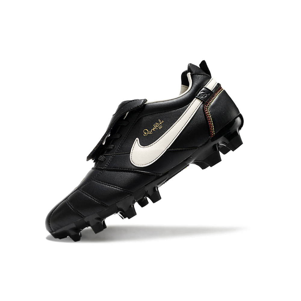 Chuteira Campo Nike Retrô Tiempo Legend R10 Elite Preta e Branca