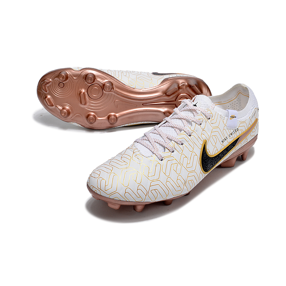 Chuteira Campo Nike Tiempo Legend 10 Elite FG Branca e Dourada 