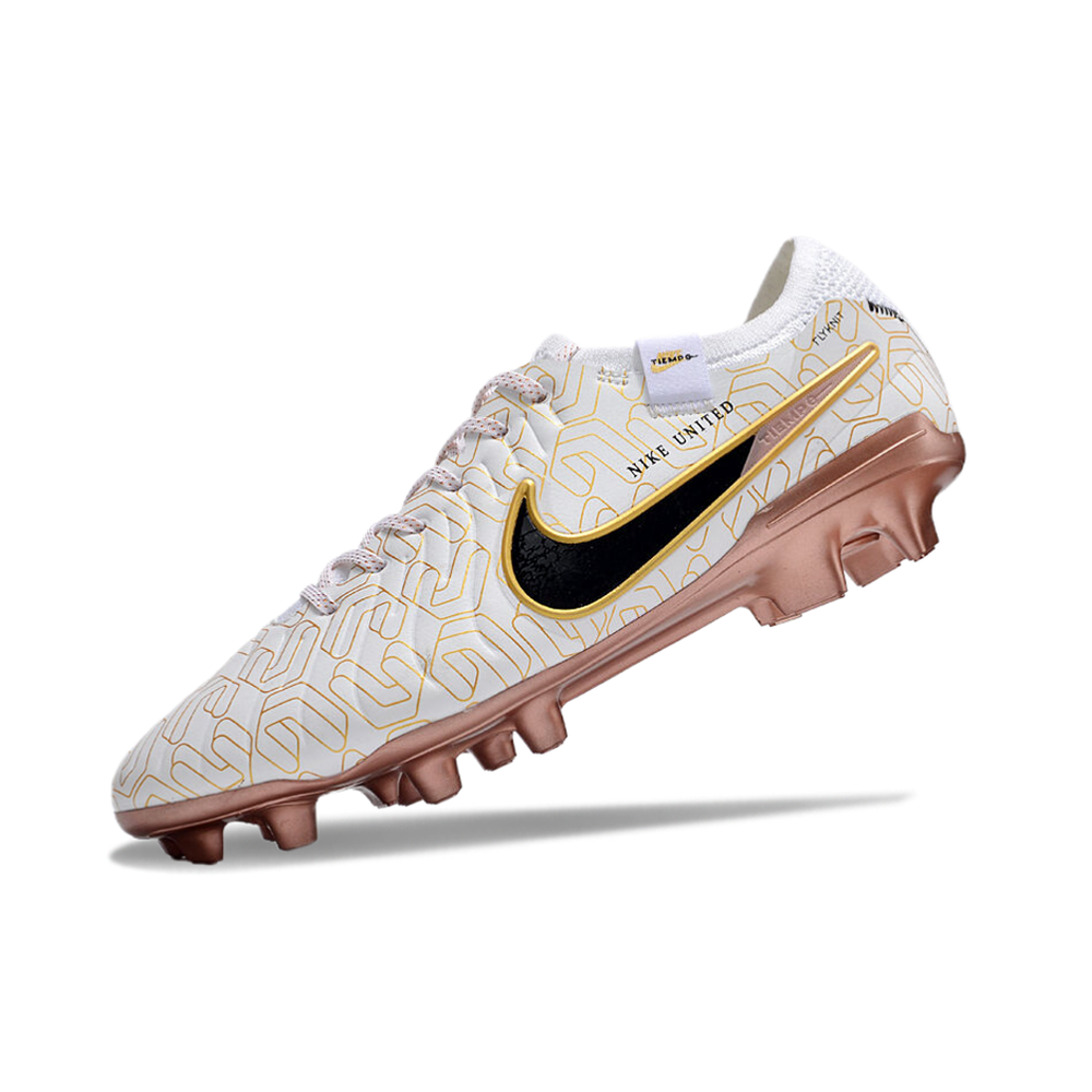 Chuteira Campo Nike Tiempo Legend 10 Elite FG Branca e Dourada 