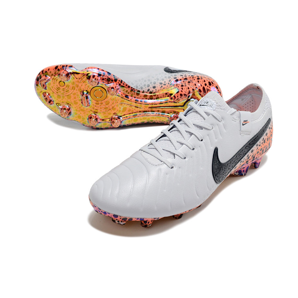 Chuteira Campo Nike Tiempo Legend 10 Elite FG Branca, Preto e Laranja 