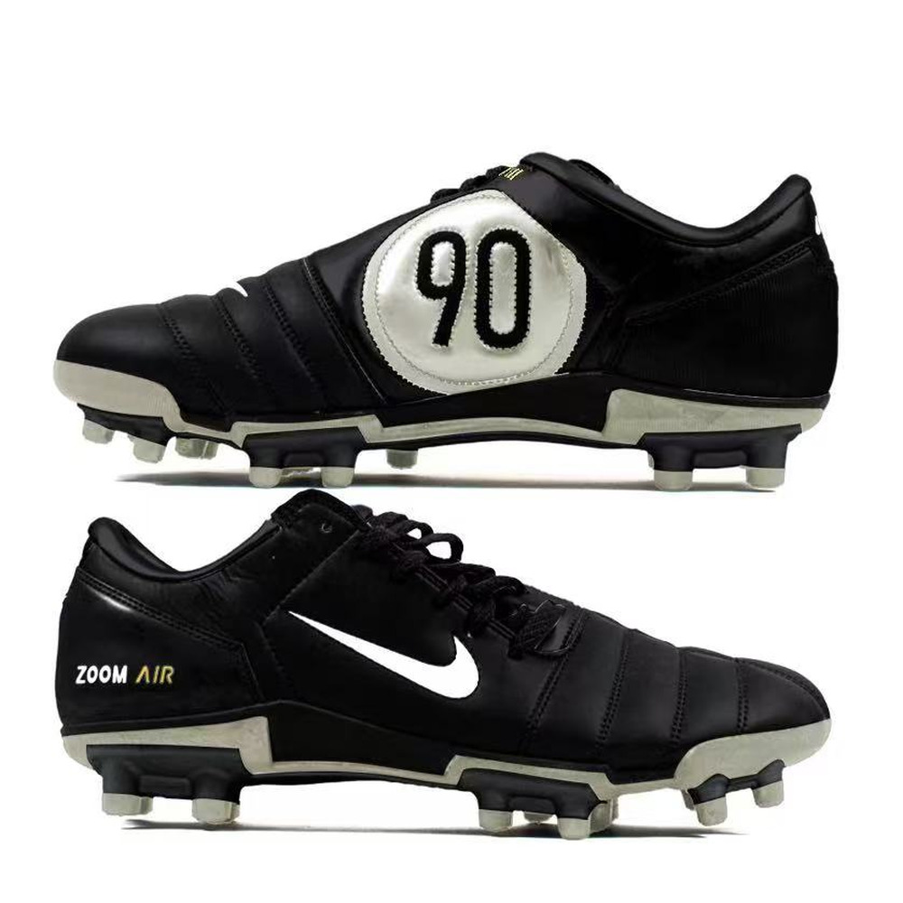 Chuteira Campo Nike Total 90 FG Preta e Bege